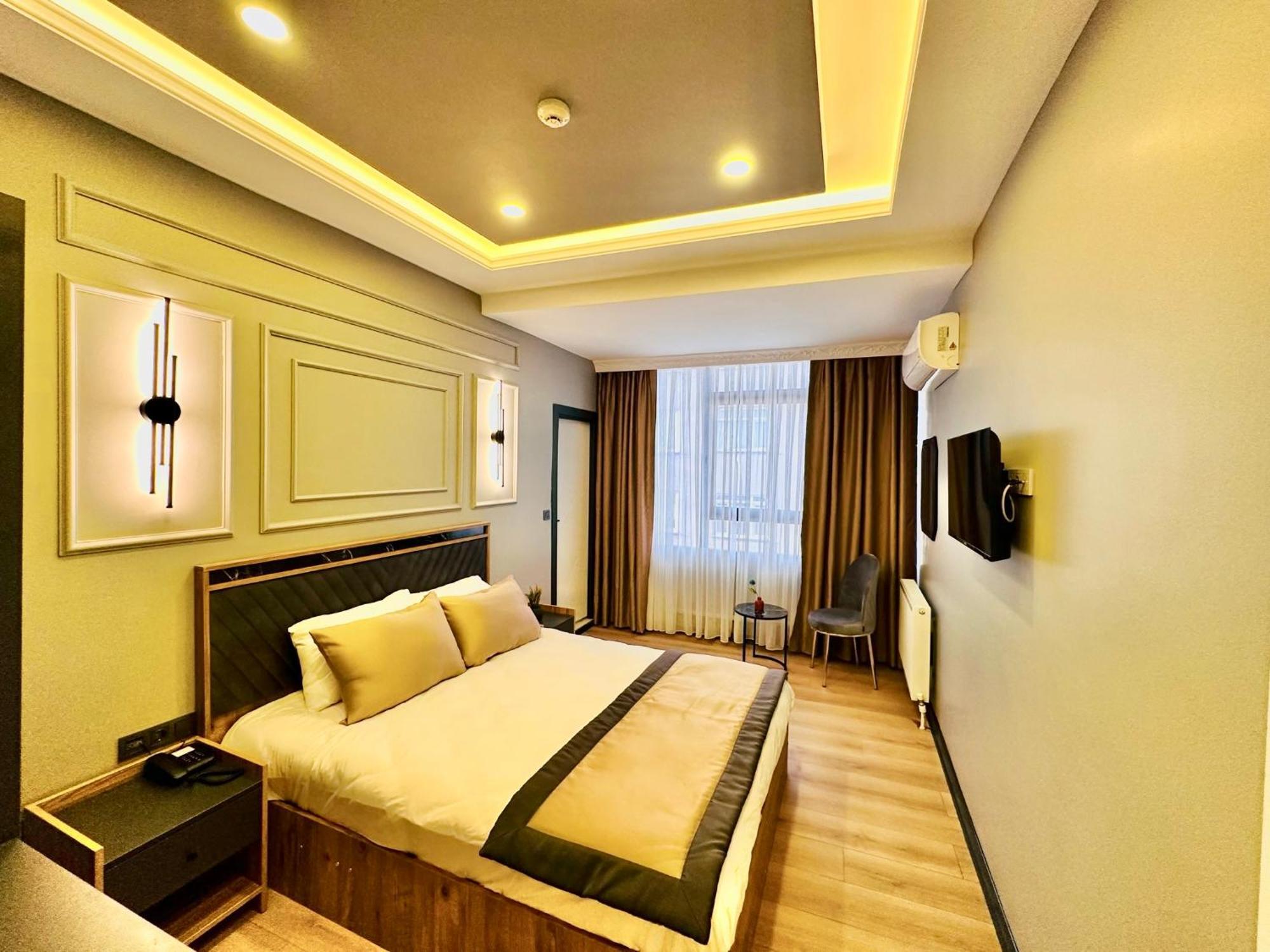 Skymoon Istanbul Airport Hotel Arnavutkoy ภายนอก รูปภาพ