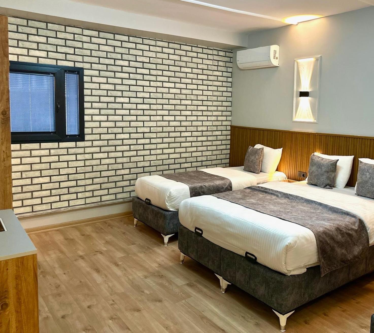 Skymoon Istanbul Airport Hotel Arnavutkoy ภายนอก รูปภาพ